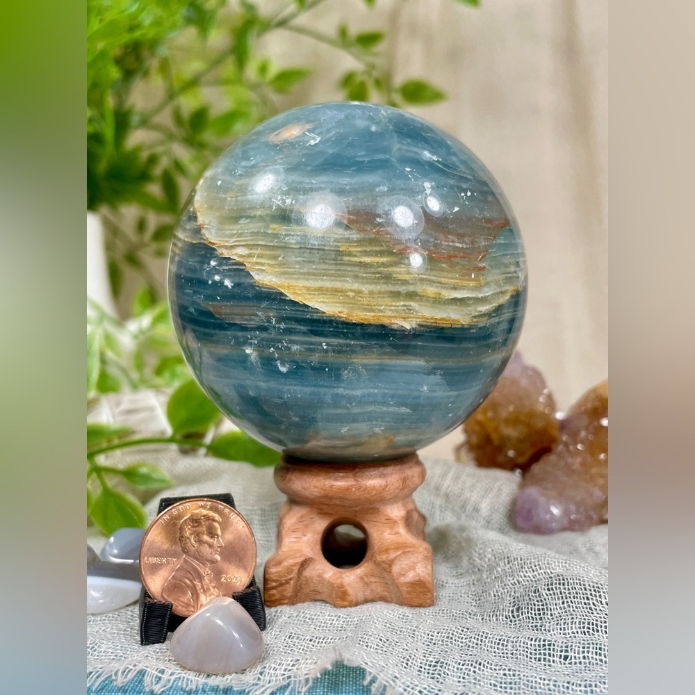 2460 Blue Onyx Crystal Sphere - Picture 12 of 12